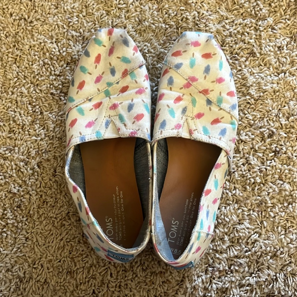 Toms with Popsicles (Blues and pinks)
